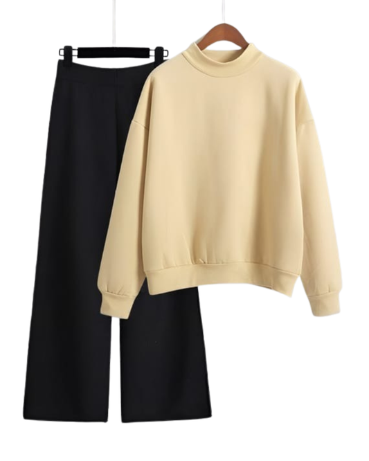 Beige Plain Sweatshirt And Flapper