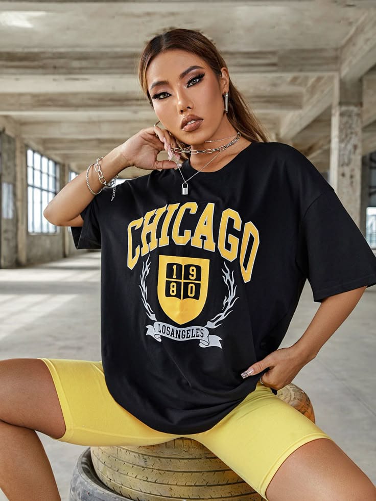 CHICAGO Oversized T-Shirts