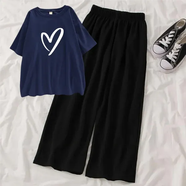 Heart printed Tee & Black Flapper